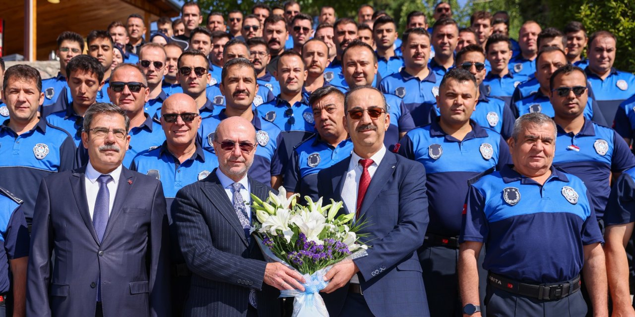 Pekyatırmacı'dan zabıtaya tebrik