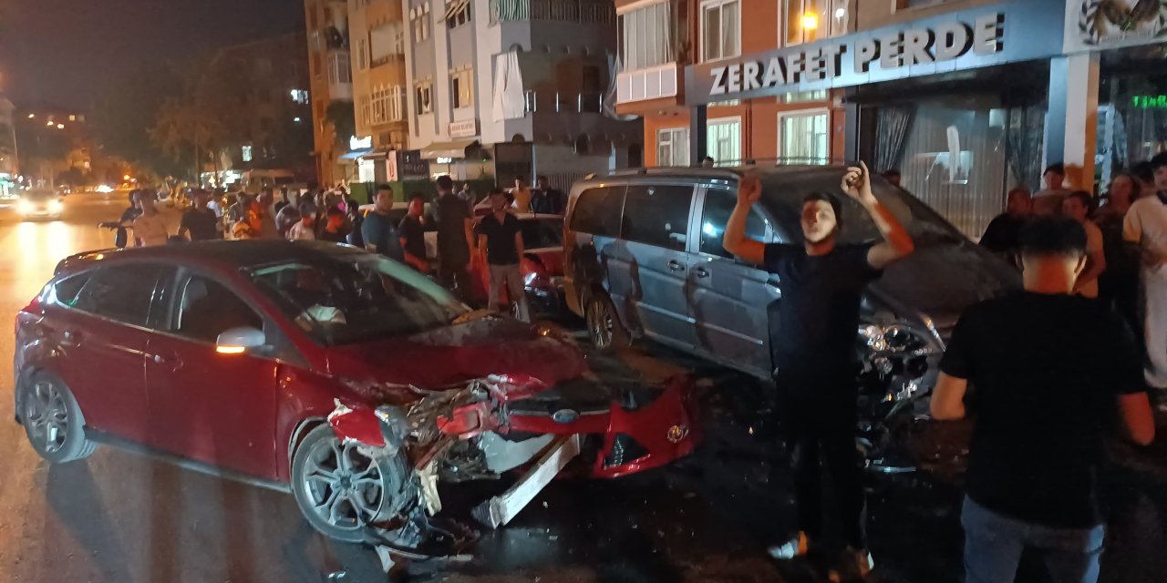 Selçuklu'da gece yarısı zincirleme kaza!