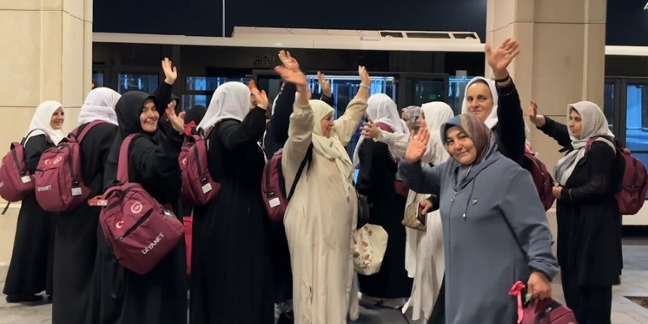 Şehit yakınları umreye uğurlandı