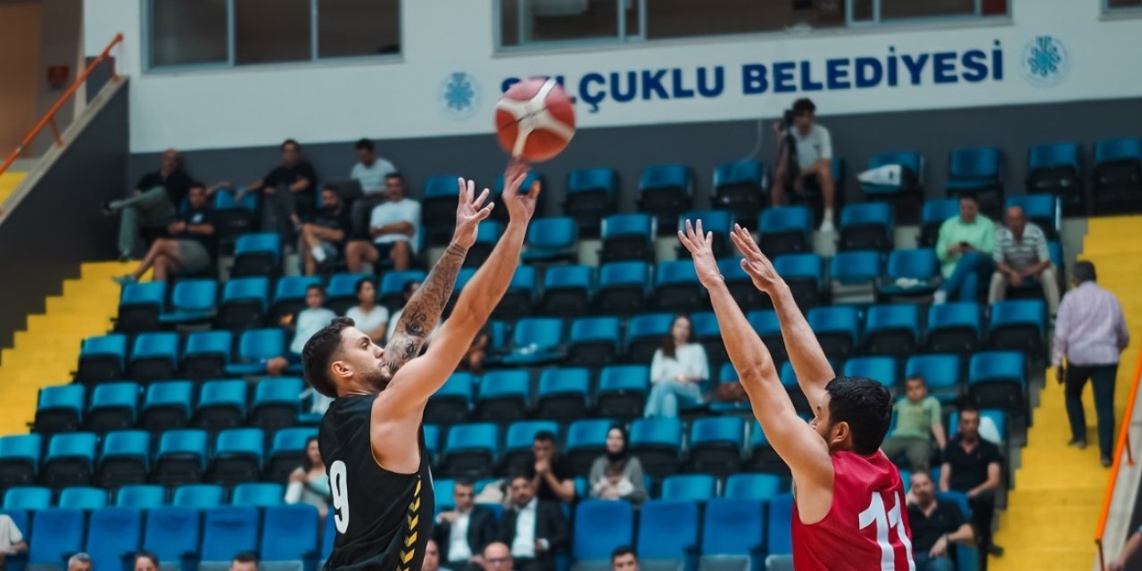 Konya BBSK, özel maçta Kipaş İstiklal'i 83-72 mağlup etti