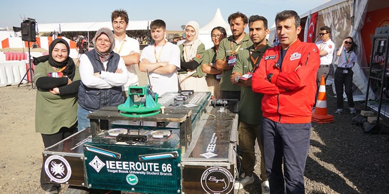 Gençler TEKNOFEST'te yarıştı