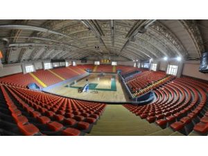 Mamak Kapalı Spor Salonu Gün Sayıyor