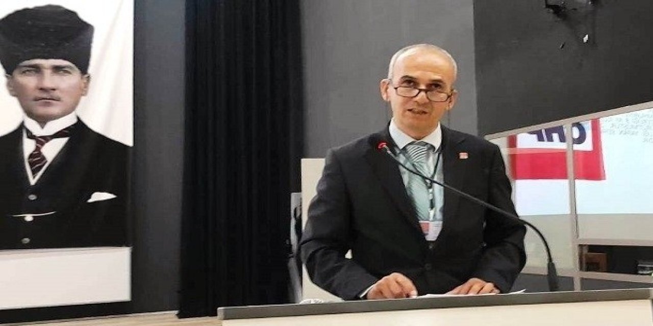 Akar: Demokrasiye her zaman bağlıyız