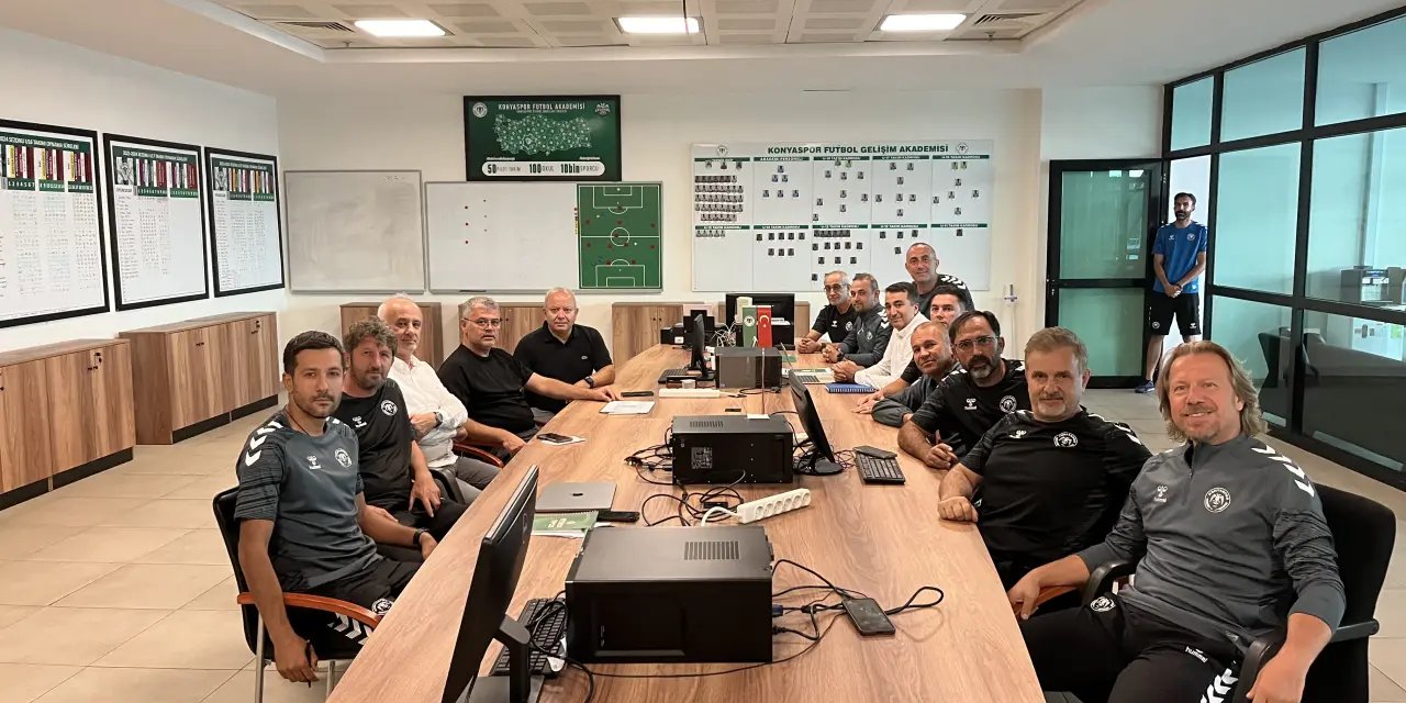 Başkan Atiker Konyaspor Akademi'yi  ziyaret etti