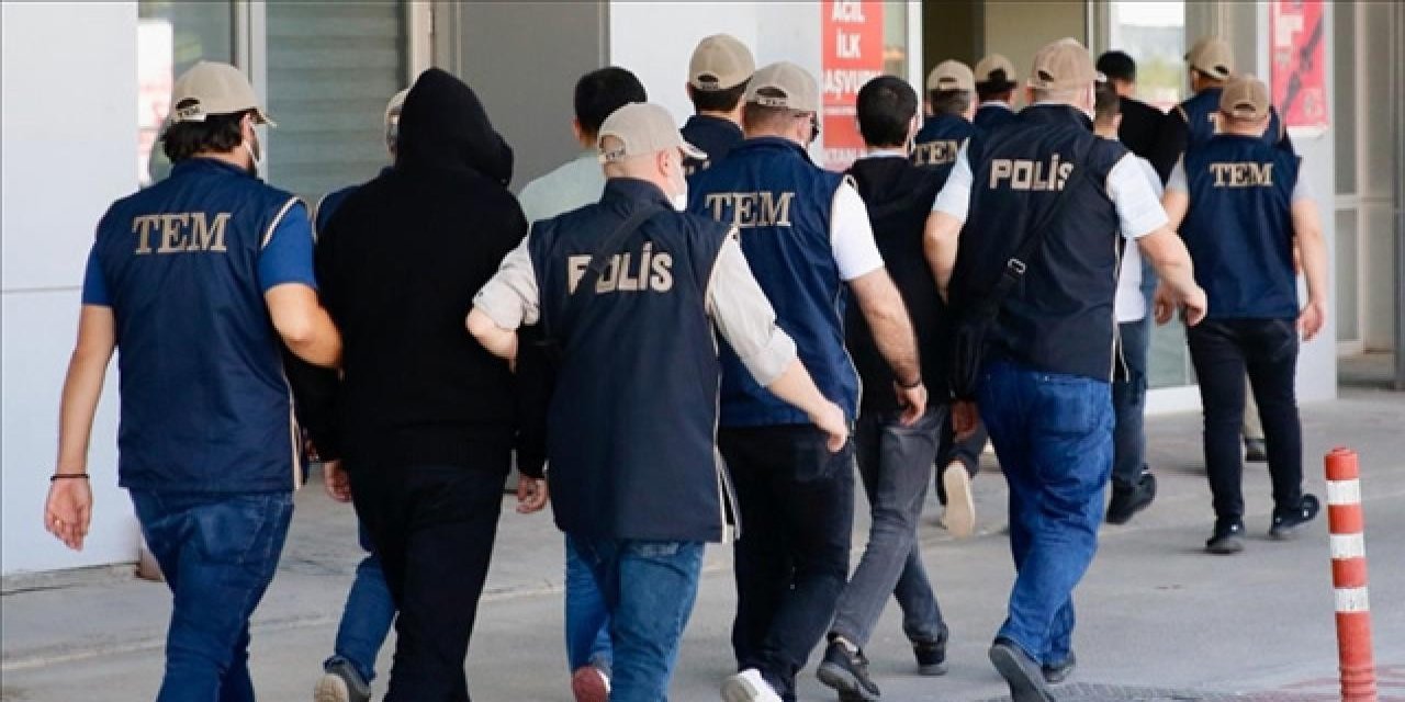 FETÖ operasyonlarında 40 şüpheli tutuklandı