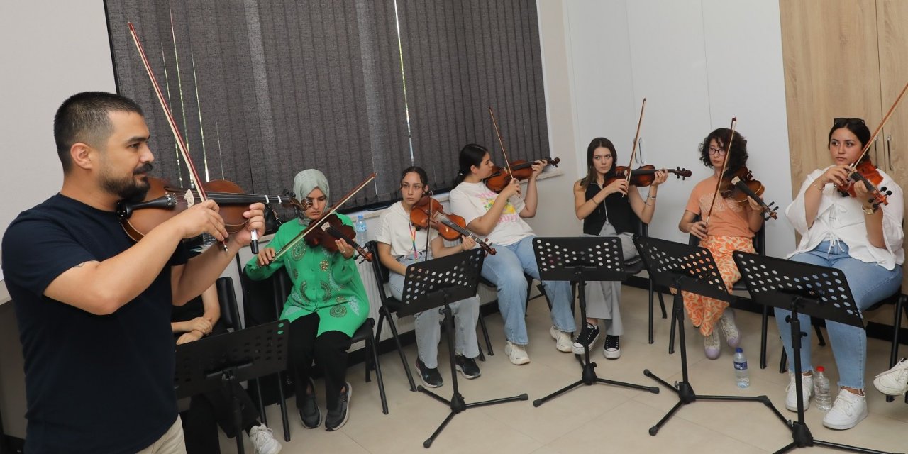 'Ali Ulvi Kurucu'da kayıtlar başlıyor