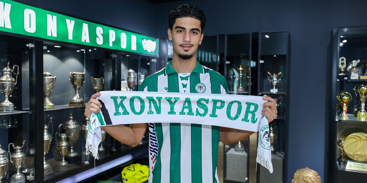 Konyaspor, Eren Cemali için imza töreni düzenledi