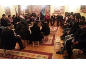 Başkan Çetin’den Gençlere Destek Sözü