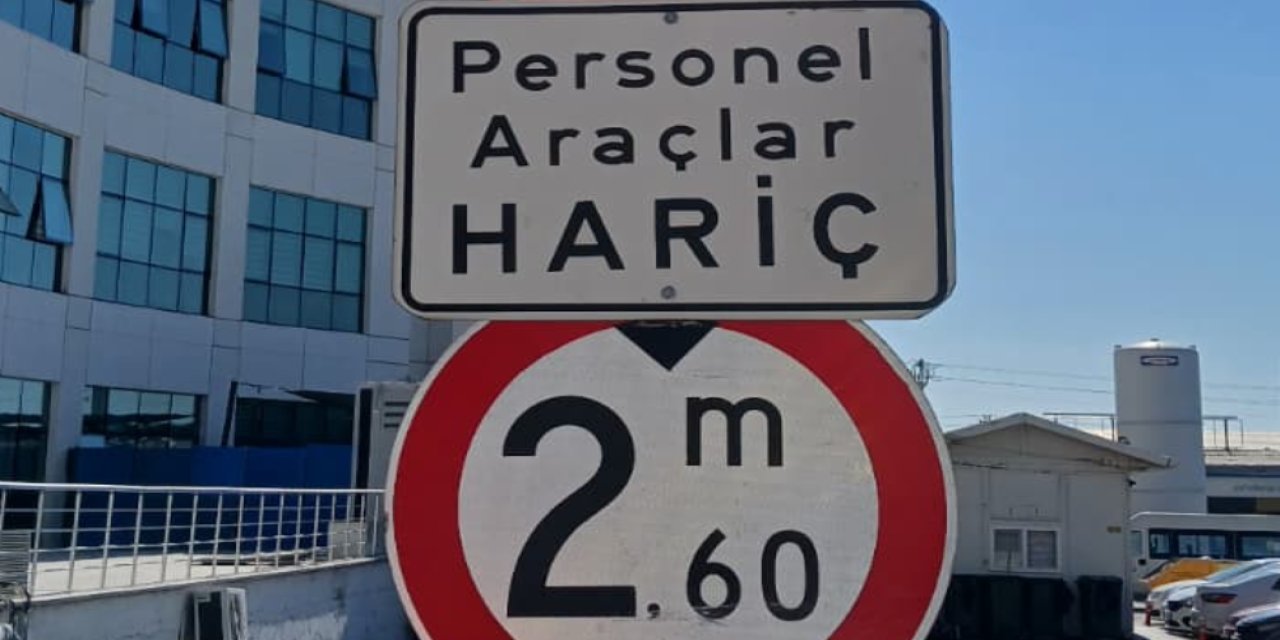 Konyalı şoförlerin kafasını karıştıran tabela