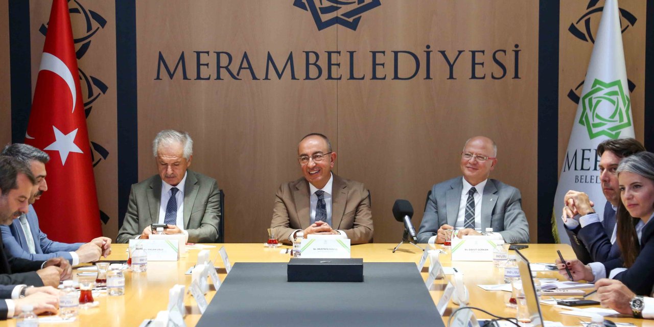 Bursa heyeti Meram'ı inceledi