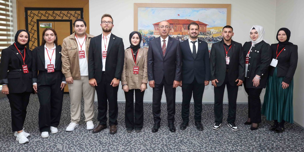 Meram Gençlik Meclisi'nde genel kurul heyecanı