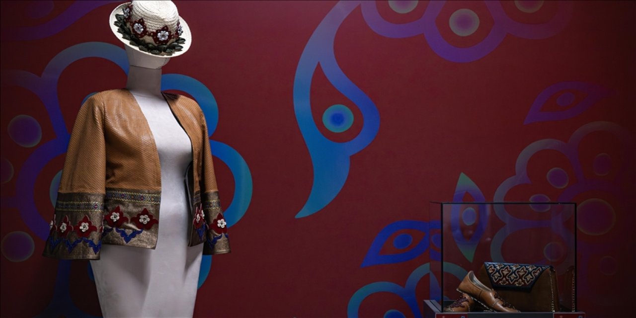 Osmanlı otağ çadırlarının motifleri Aktarım Sergisi'nde günümüz modasına taşındı