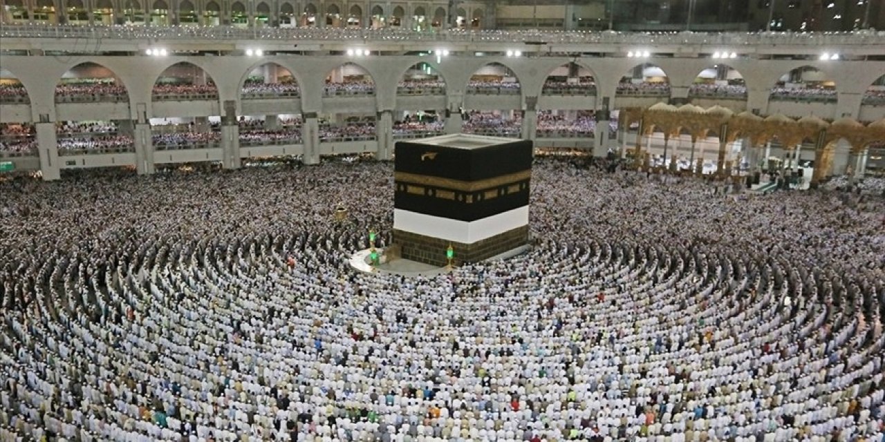 Öğretmen ve öğrencilere umre turları için başvuru zamanı