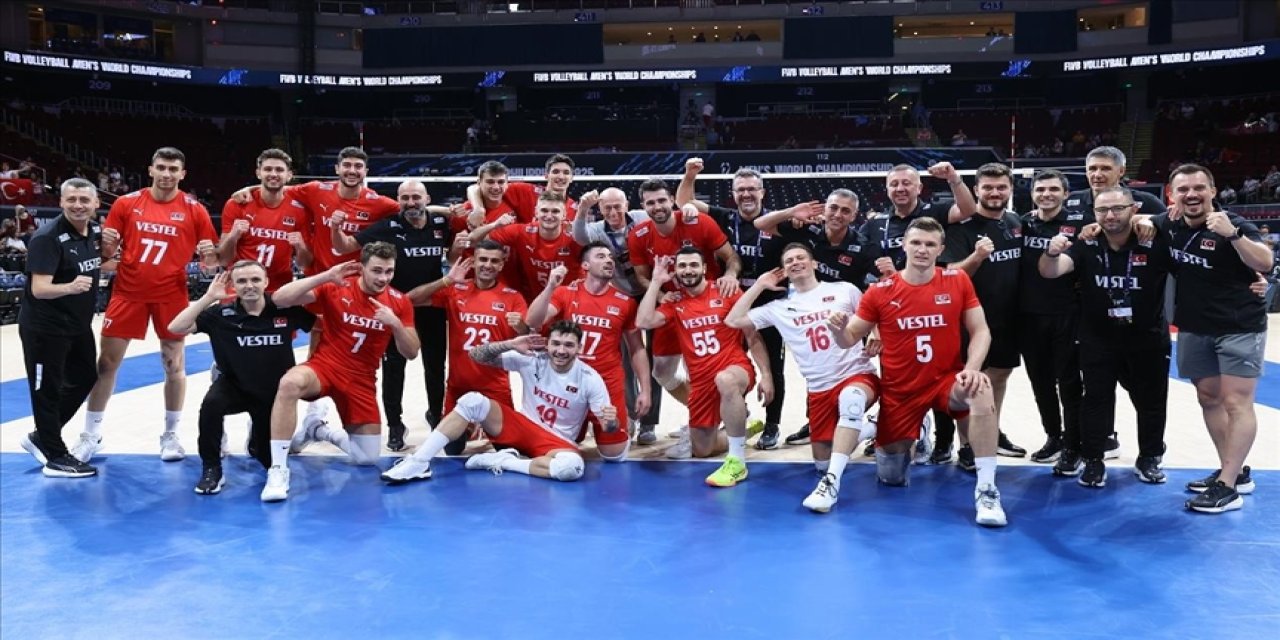 A Milli Erkek Voleybol Takımı, bir kez daha tarih yazma peşinde
