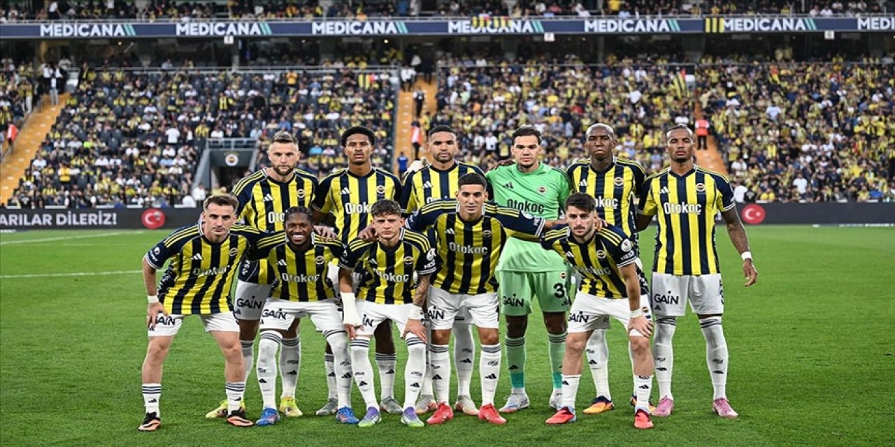 Fenerbahçe, Dinamo Zagreb’e konuk oluyor