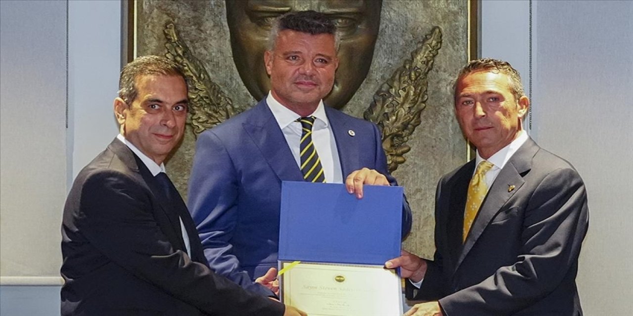 Fenerbahçe Başkanı Sadettin Saran mazbatasını aldı