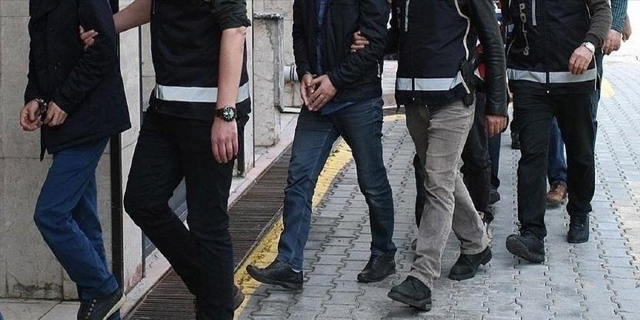 FETÖ'ye operasyon! 10 zanlıya gözaltı