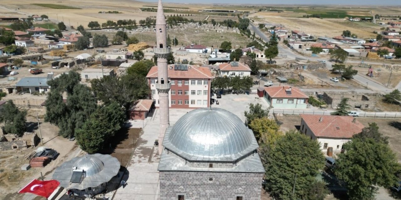 Belkaya Cami yeniden ibadete açıldı