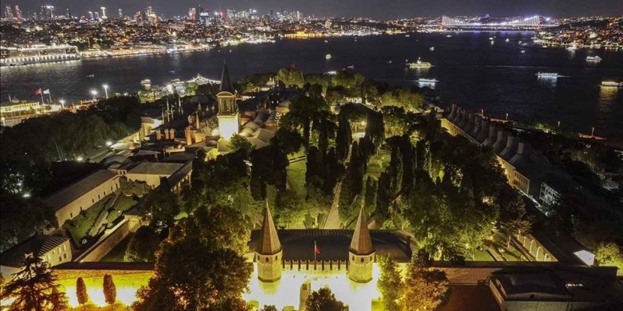 Topkapı Sarayı'nda gece turları sona erdi