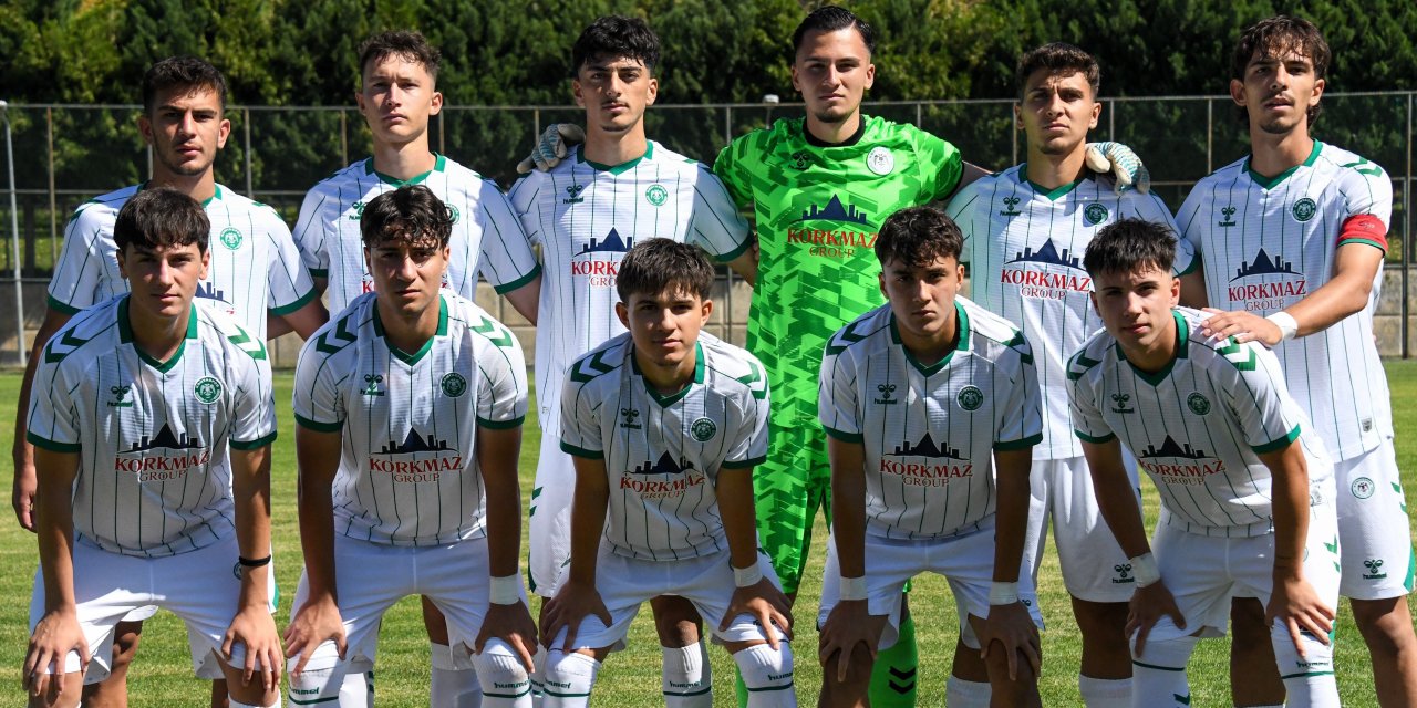 Konyaspor U19 zirveye koşuyor