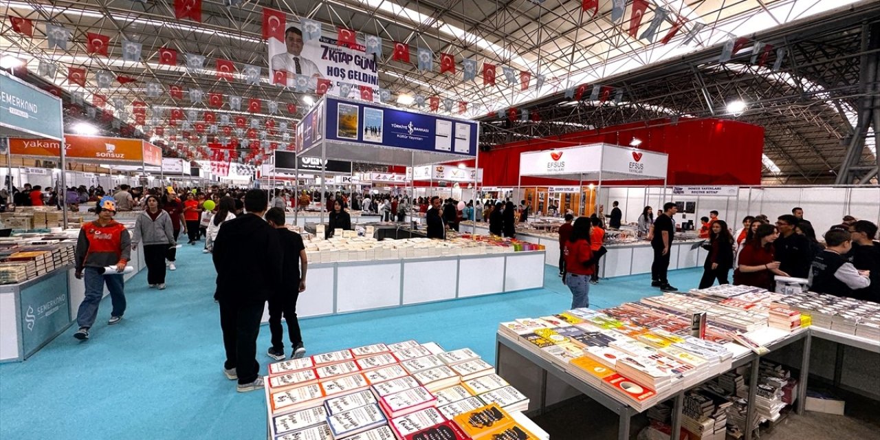 7. Kitap Günleri ilk gününde ilgi gördü