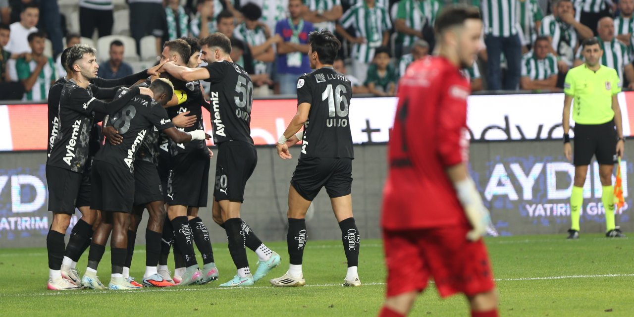 Konyaspor kalesini kapatamıyor