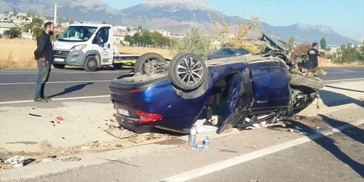 Konya'da feci kaza: 3 yaralı