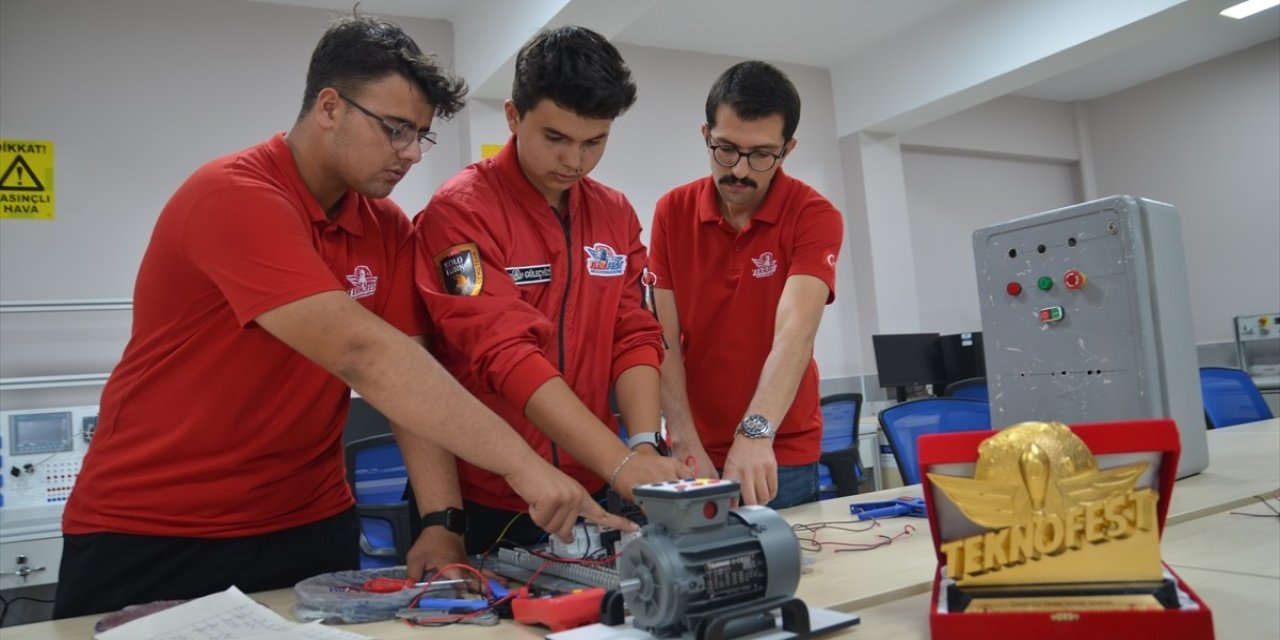 Meslek liselilerin hedefi savunma sanayisi