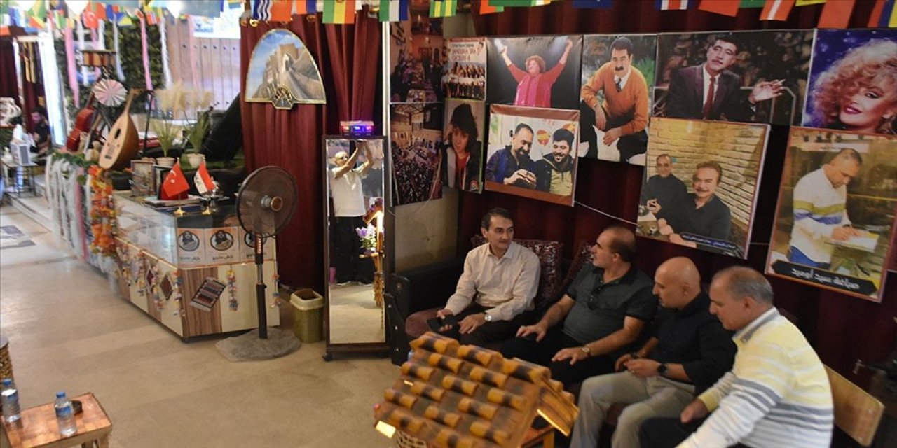 Kerkük'teki "Barış Manço Kafe", sanatçının hayranlarını buluşturuyor