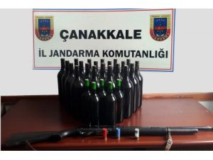 Çanakkale'de Kaçak İçki Ele Geçirildi