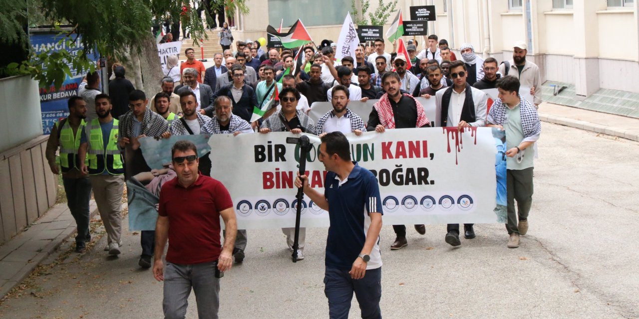 'Kampüsten Gazze’ye Tek Yürek'