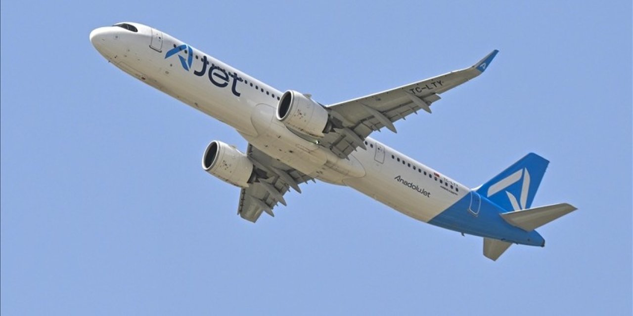 AJet'in rötarları azaldı