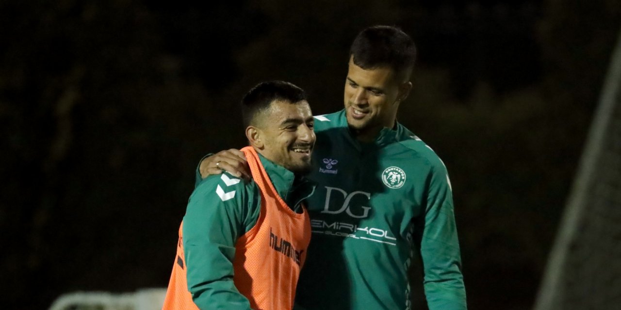 Konyaspor, Kocaelispor maçının mesaisine başladı
