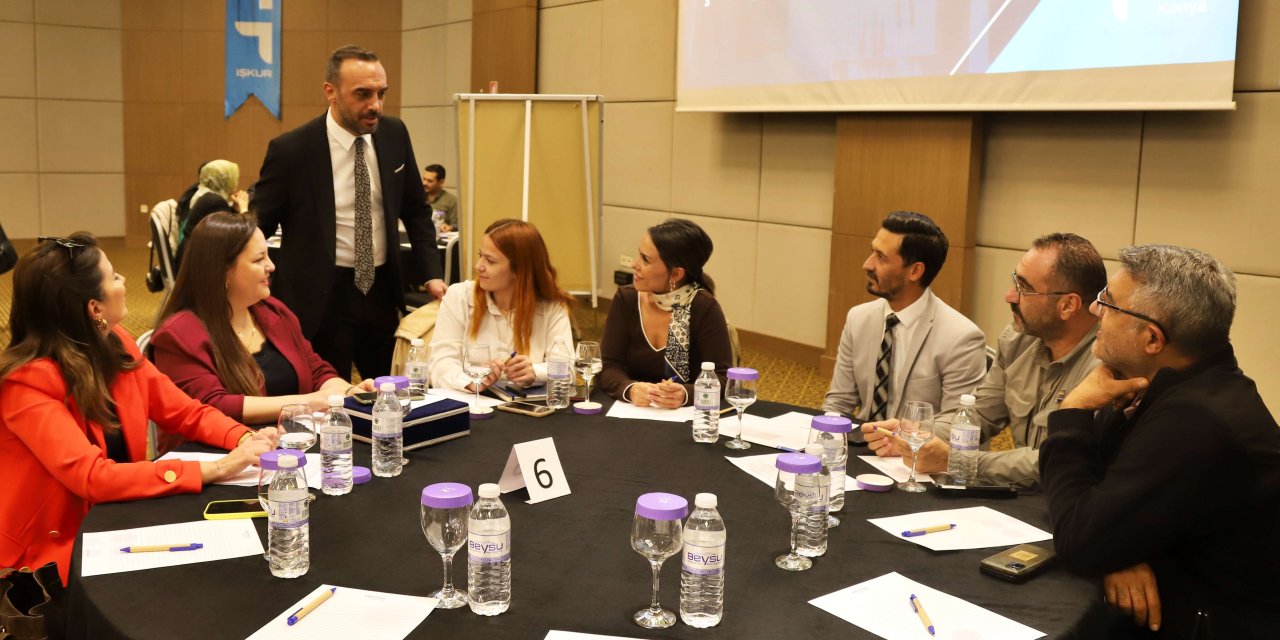 İstihdam için bir araya geldiler