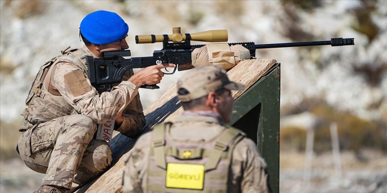 Boran-7 Uluslararası Keskin Nişancı Yarışması'nda seçkin gözlemci günü yapıldı