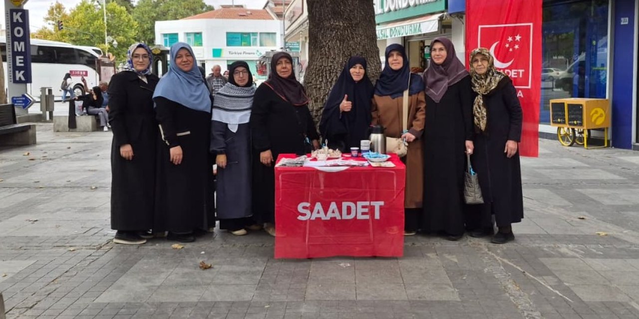 Saadetli kadınlardan tanıtım çalışması