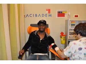 Lualua, Sağlık Kontrolünden Geçti