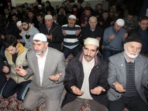 Cuma Namazında Yağmur Ve Kar Duası