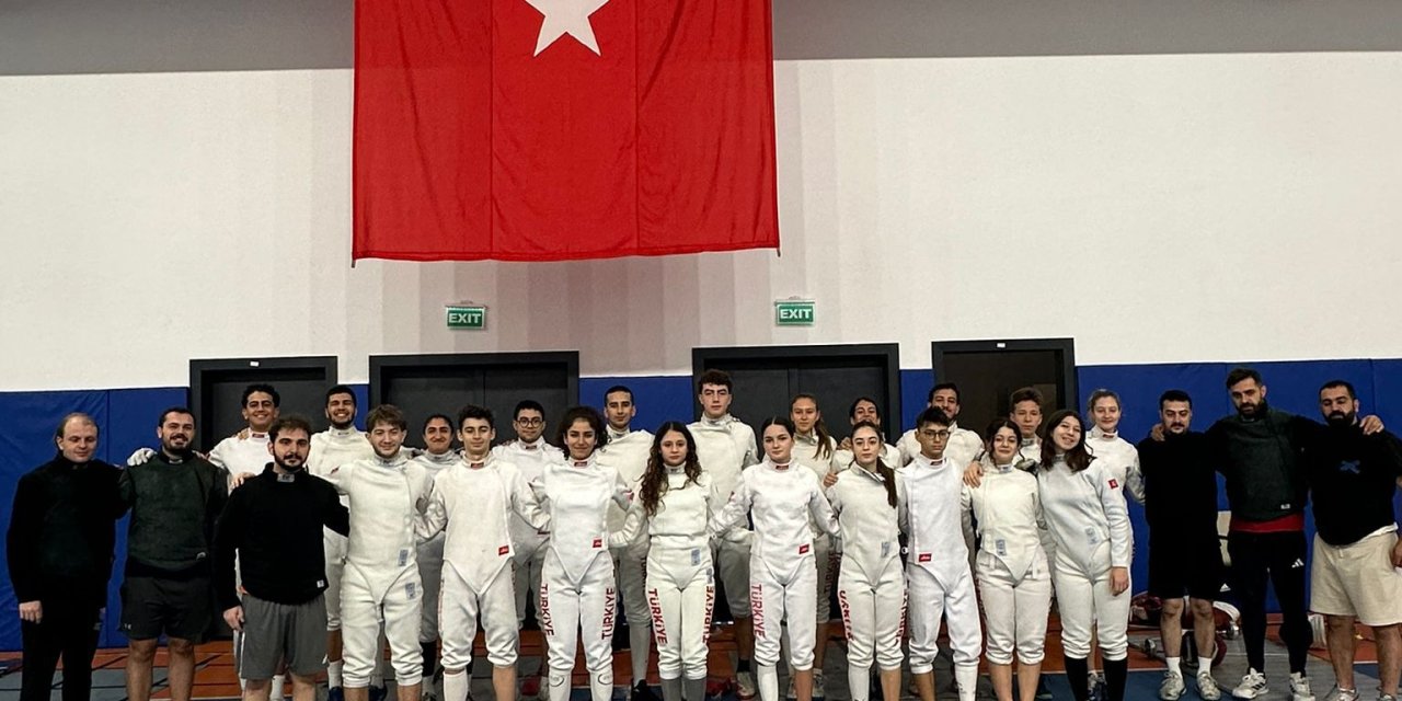 Milli Eskrimciler  Konya’da kamp yaptı