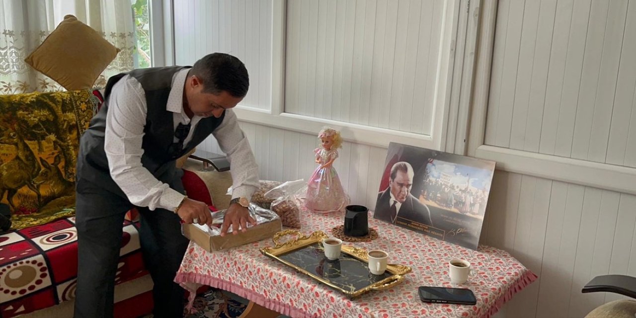 Down sendromlu Ahmet, zorlukları tek başına aşıyor