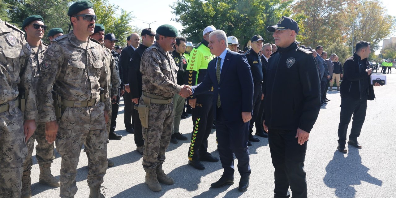 Akın'dan Konya polisine tebrik