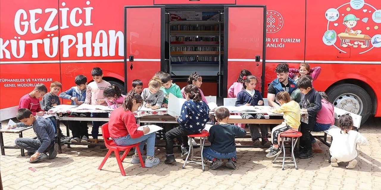 Gezici kütüphaneler 1057 noktaya ulaştı