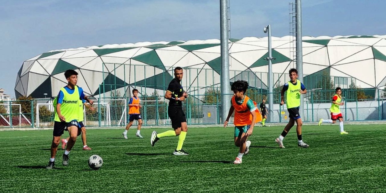 Konya’da hafta sonu futbolla geçecek