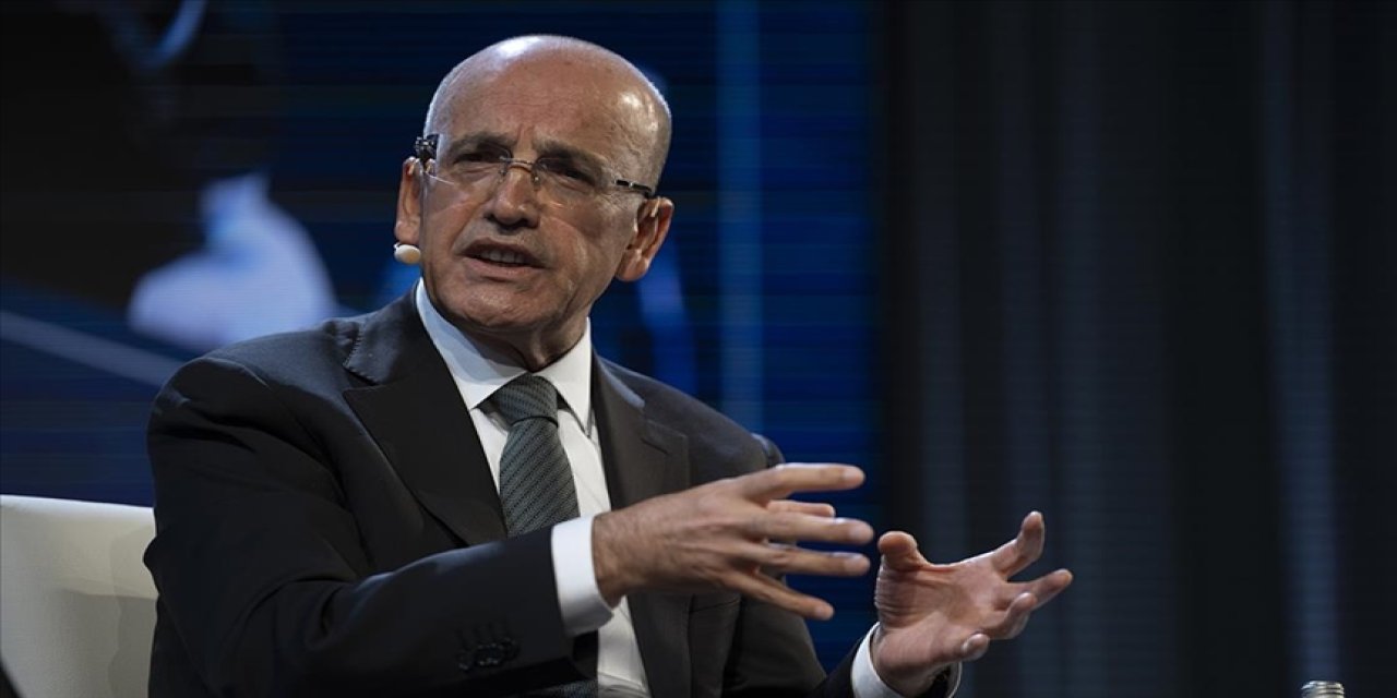 Bakan Şimşek: Enflasyon düşüyor, bütçe açığı makul düzeyde ve dış dengesizlikler büyük ölçüde giderildi