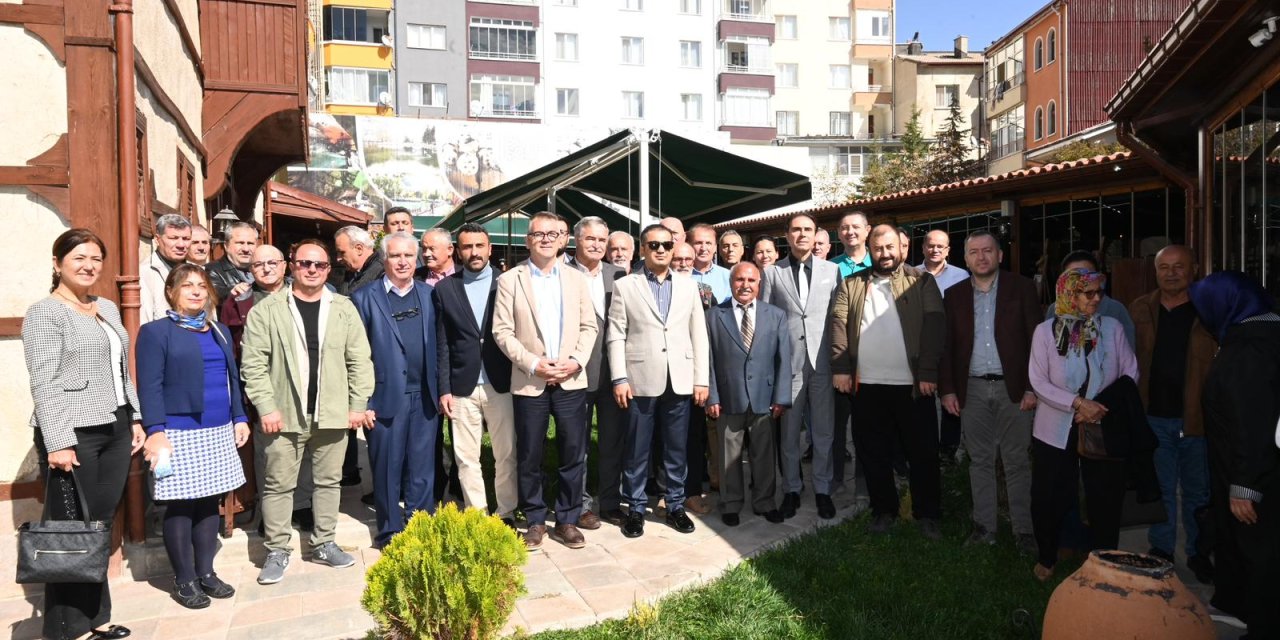 'Küpenin İncisi'nin 20. galası yapıldı