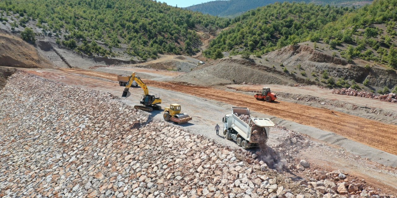 Konya'da yüzlerce dekar arazi sulamaya kavuşacak