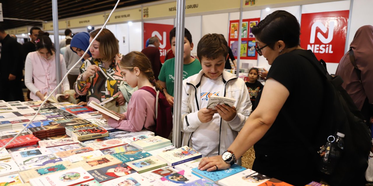 Altay'dan 'Kitap Günleri'ne davet