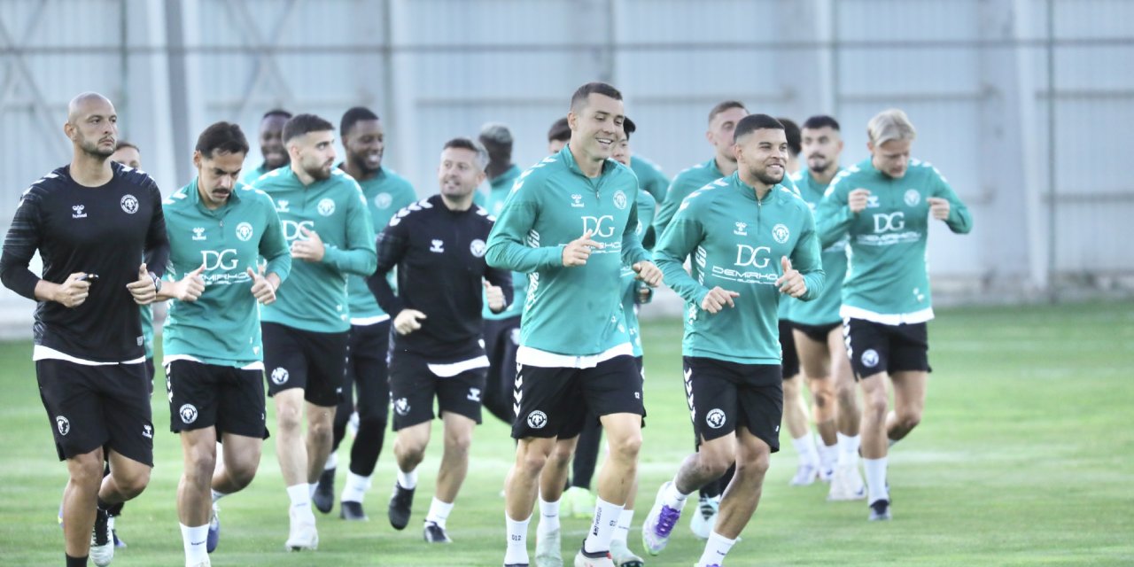 Konyaspor’da gözler Beşiktaş maçına çevrildi
