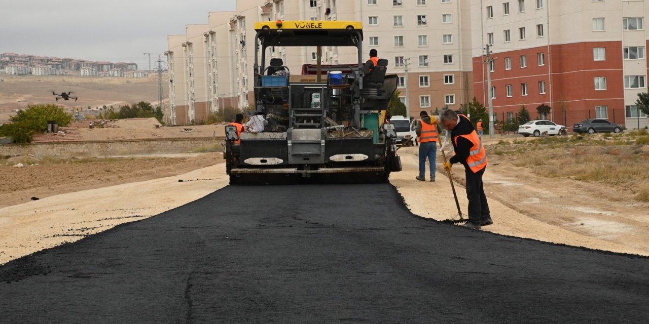 Selçuklu'da asfalt çalışmaları sürüyor
