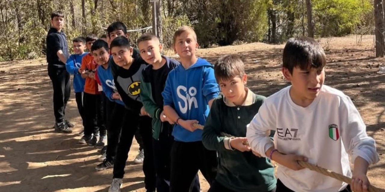 Konya'da 'Bizim Okulumuz' sürüyor